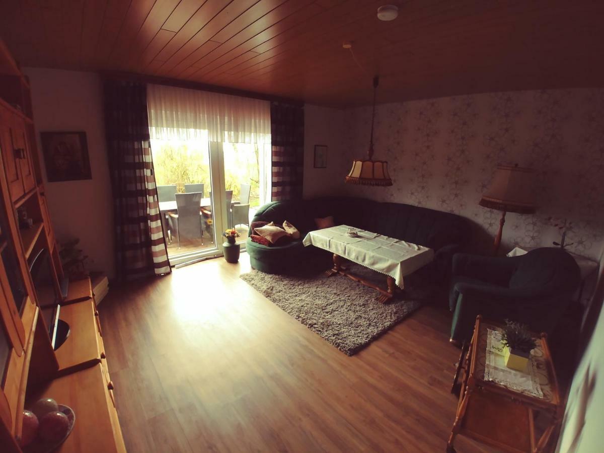 Ferienwohnung Schwantje Aurich Bagian luar foto