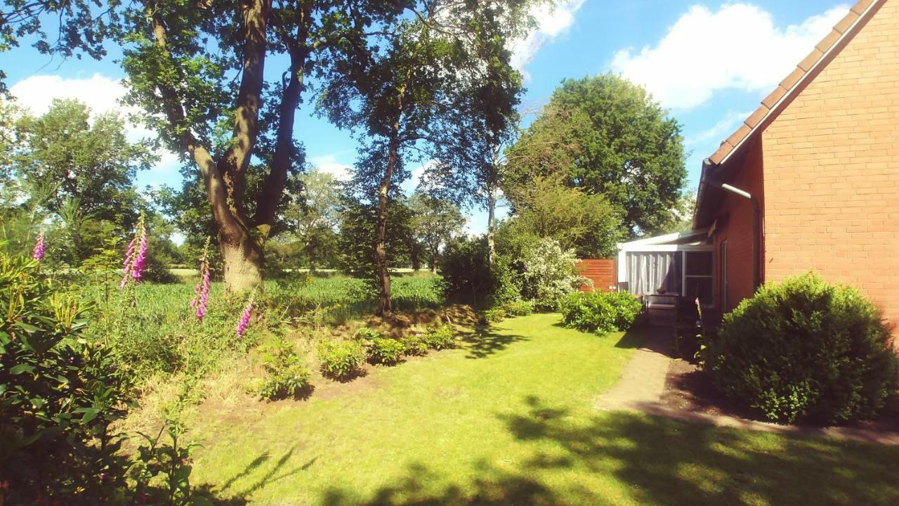 Ferienwohnung Schwantje Aurich Bagian luar foto